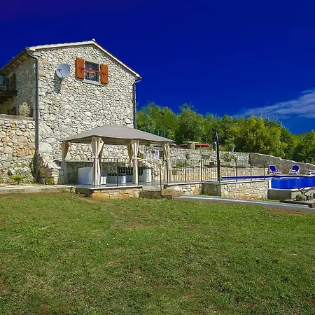 Beautiful Stone With Private Pool Near Rabac By Wiibuk *